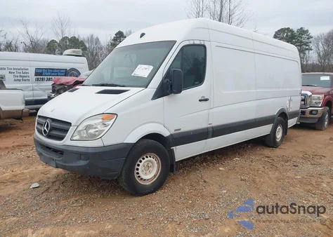 2011 Mercedes-Benz Sprinter 2500 High Roof from USA, damaged, VIN WD3PE8CB5B5558096